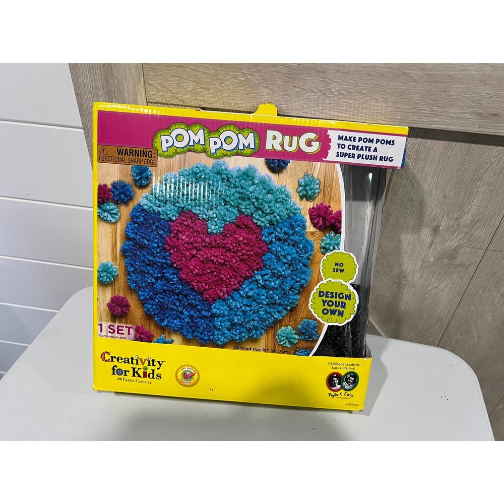 Pom Pom Rug - Picture 3 of 3